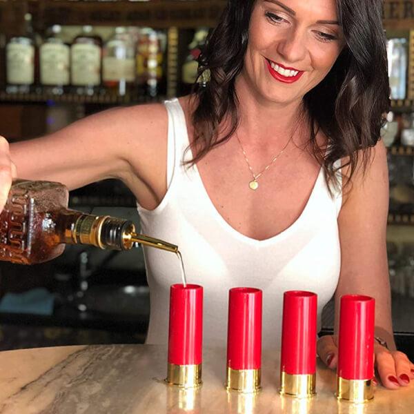 Buli kiegészítőnek is kiváló egy shotgun feles pohár készlet